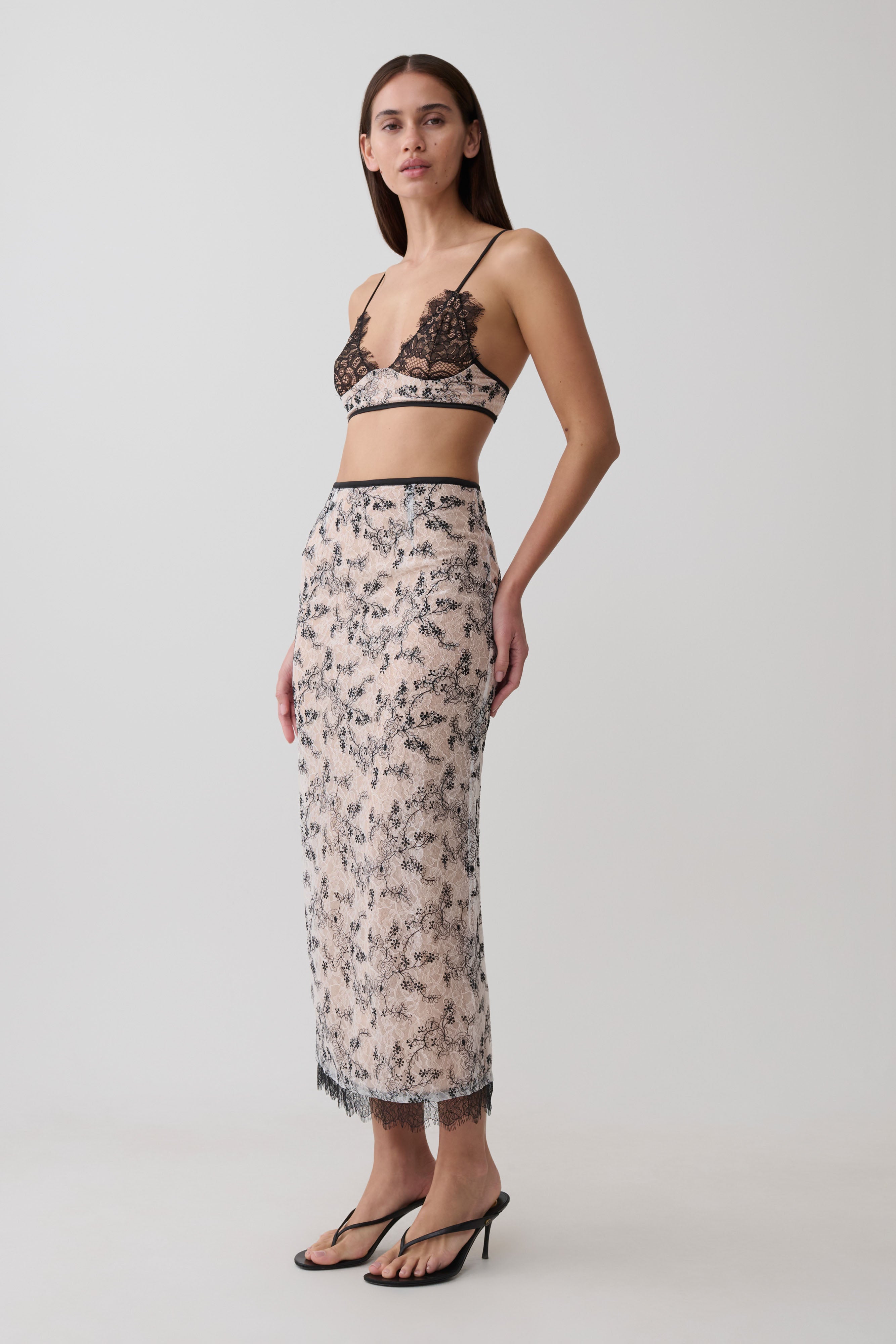Kimberly Lace Sleeveless Crop Top - Nude Lace