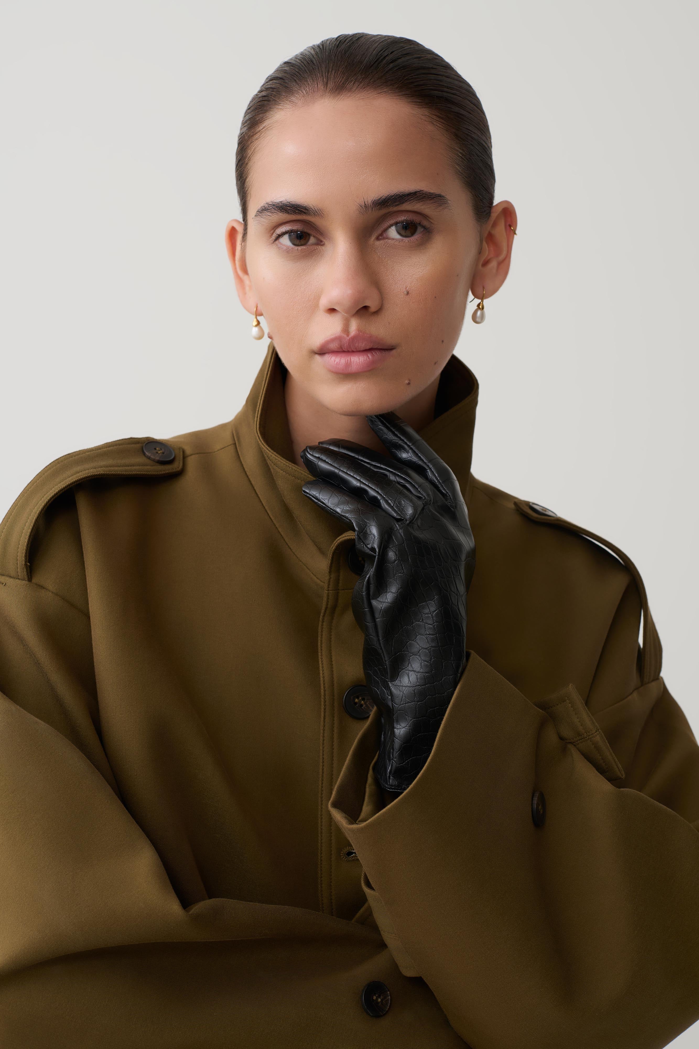 Atlas Faux Leather Crocodile Gloves - Black