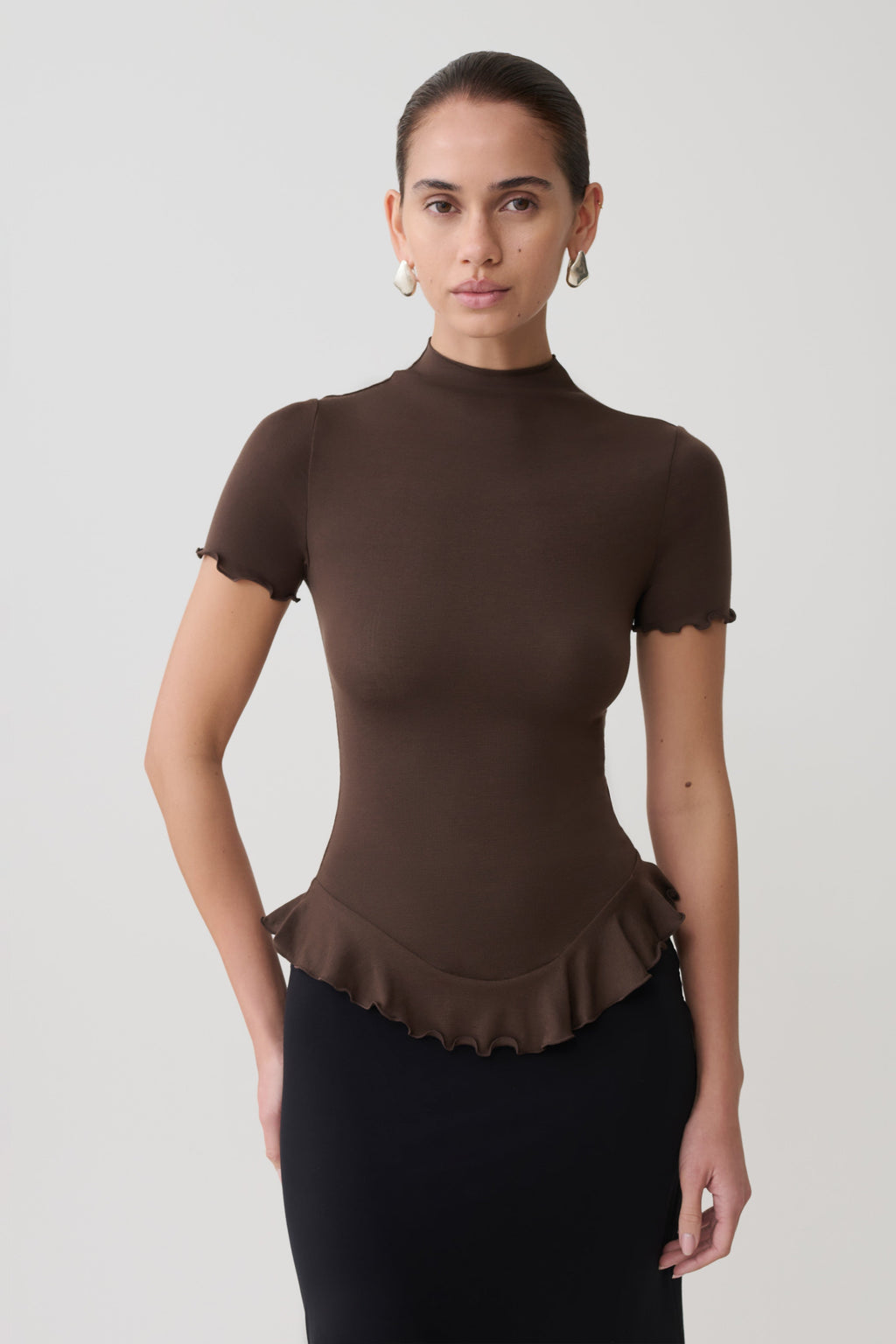 Nira Short Sleeve Ruffle Top - Dark Chocolate