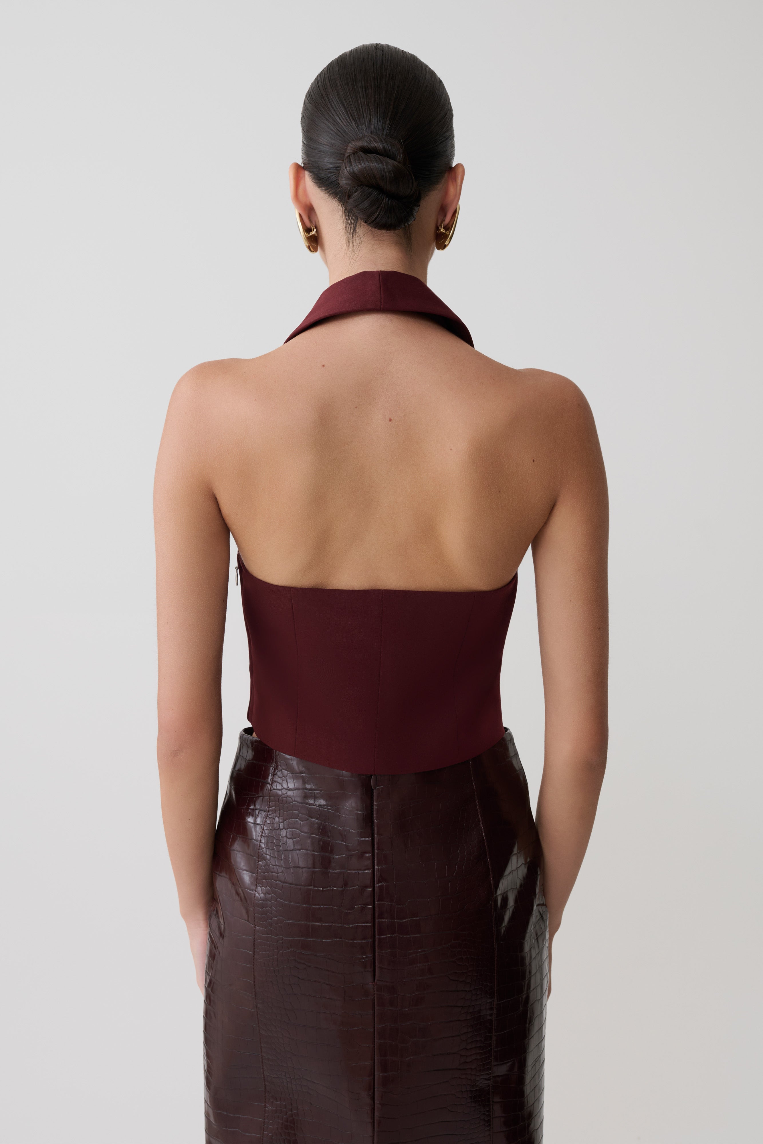 Calla Collared Sleeveless Halter Top - Merlot