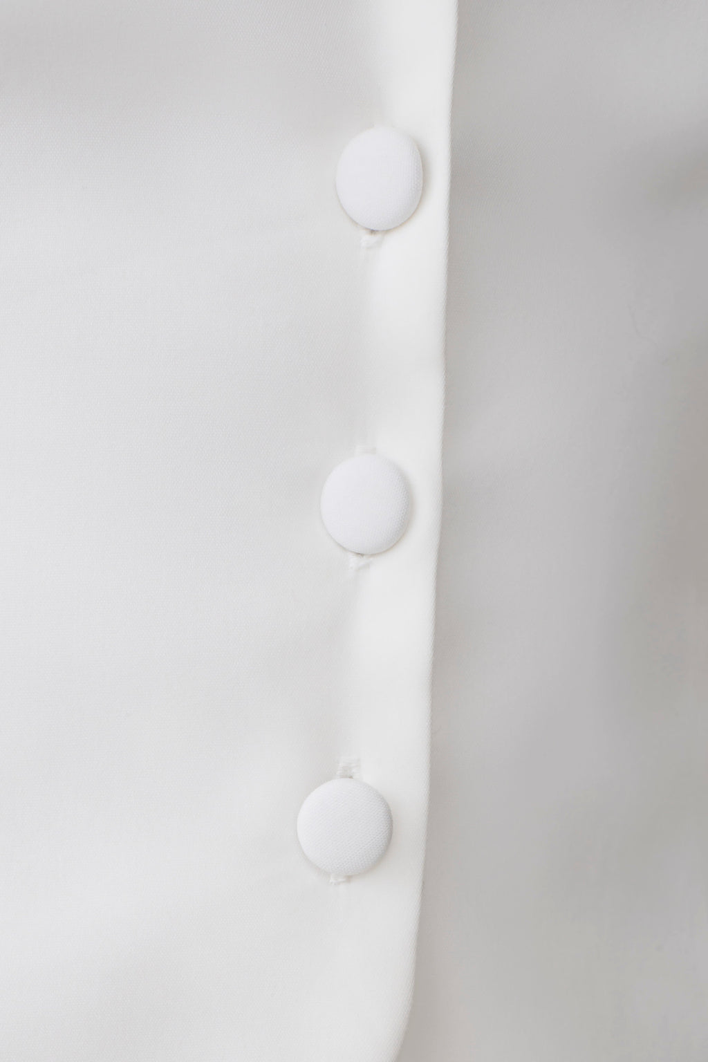 Billie Off Shoulder Sleeveless Button Top - White