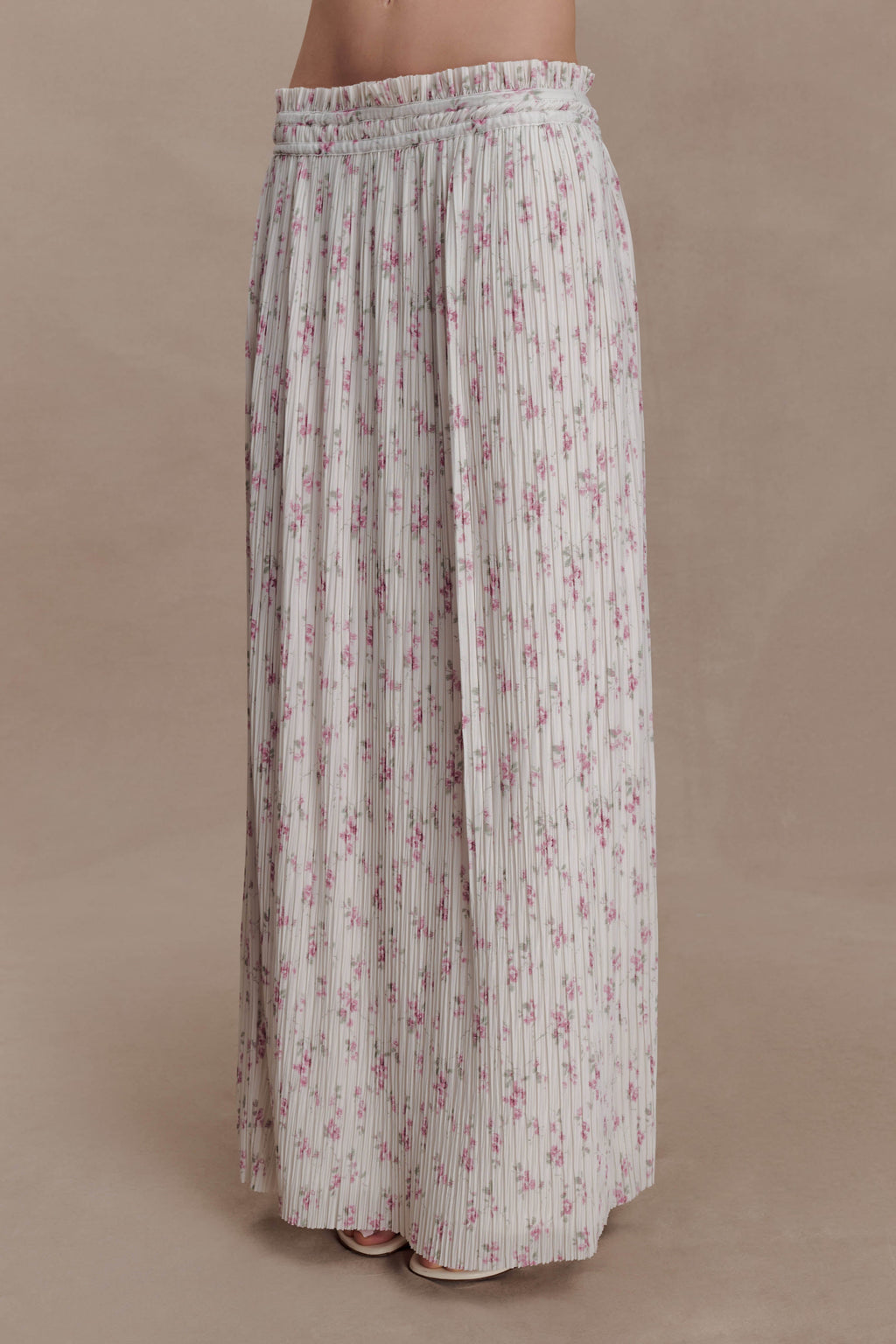 Amaris Gathered Plisse Maxi Skirt - Floral Ditsy Print