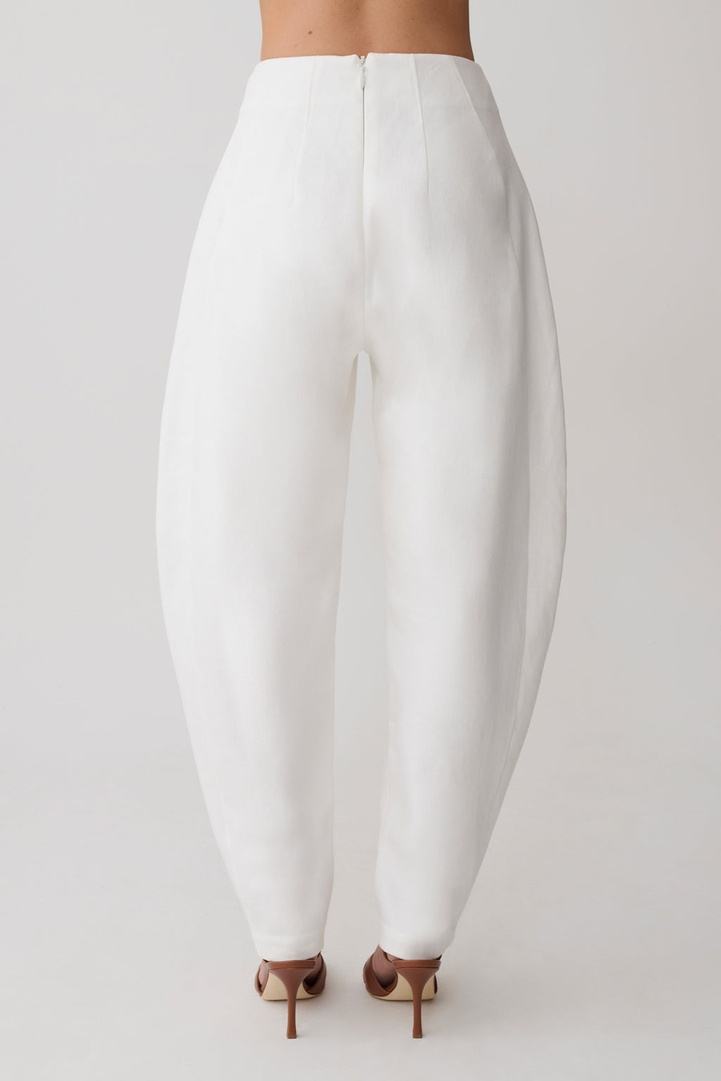 Oriana Linen Oversize Pants - White