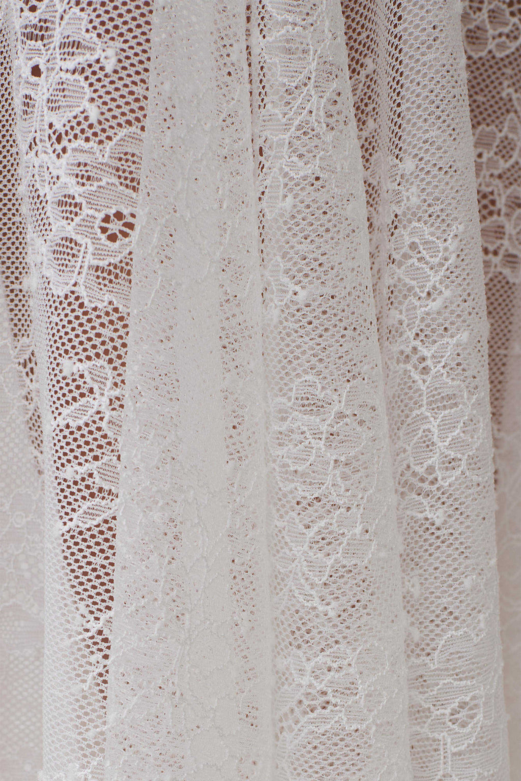 Haime Lace Hankie Midi Skirt - Ivory