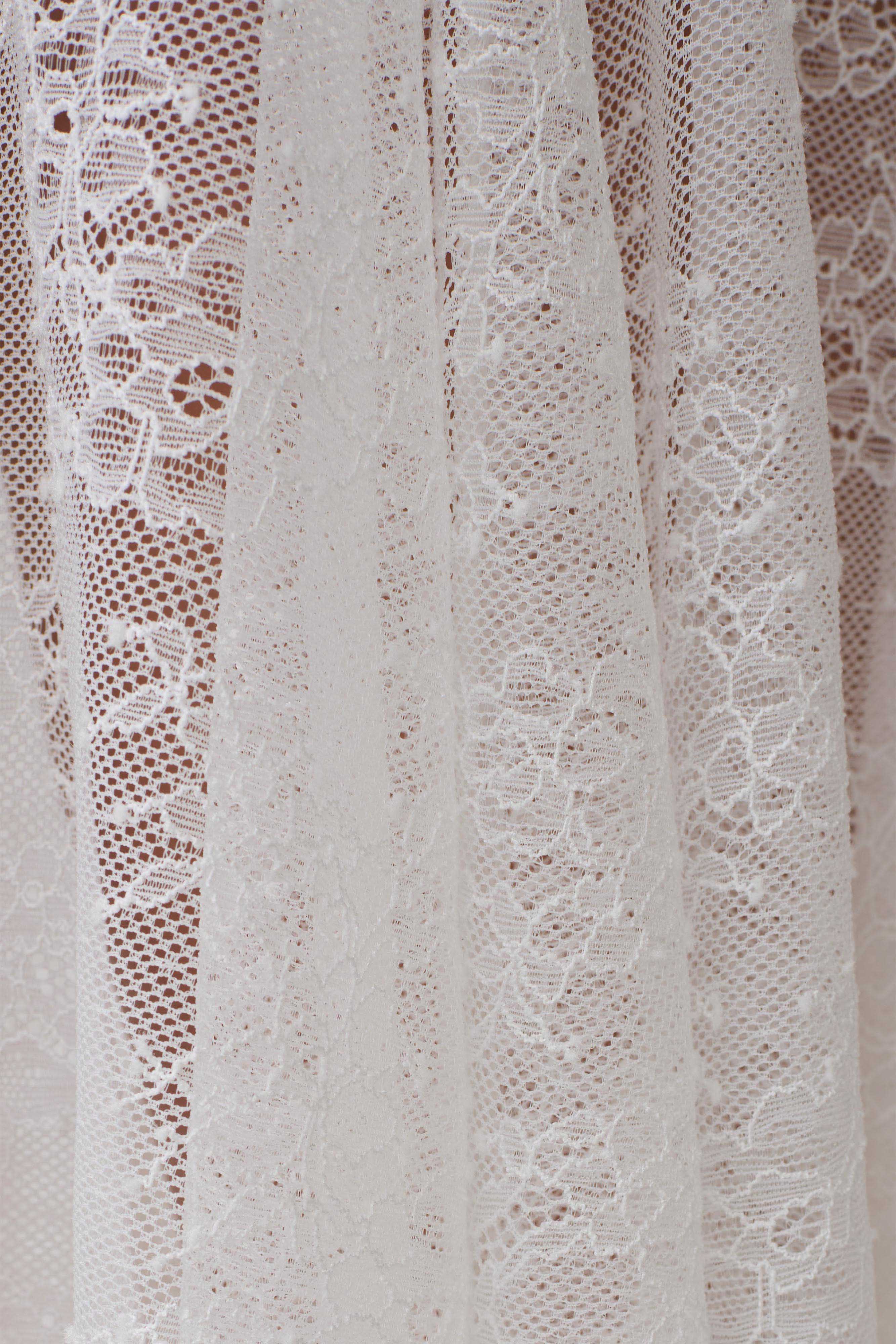 Haime Lace Hankie Midi Skirt - Ivory