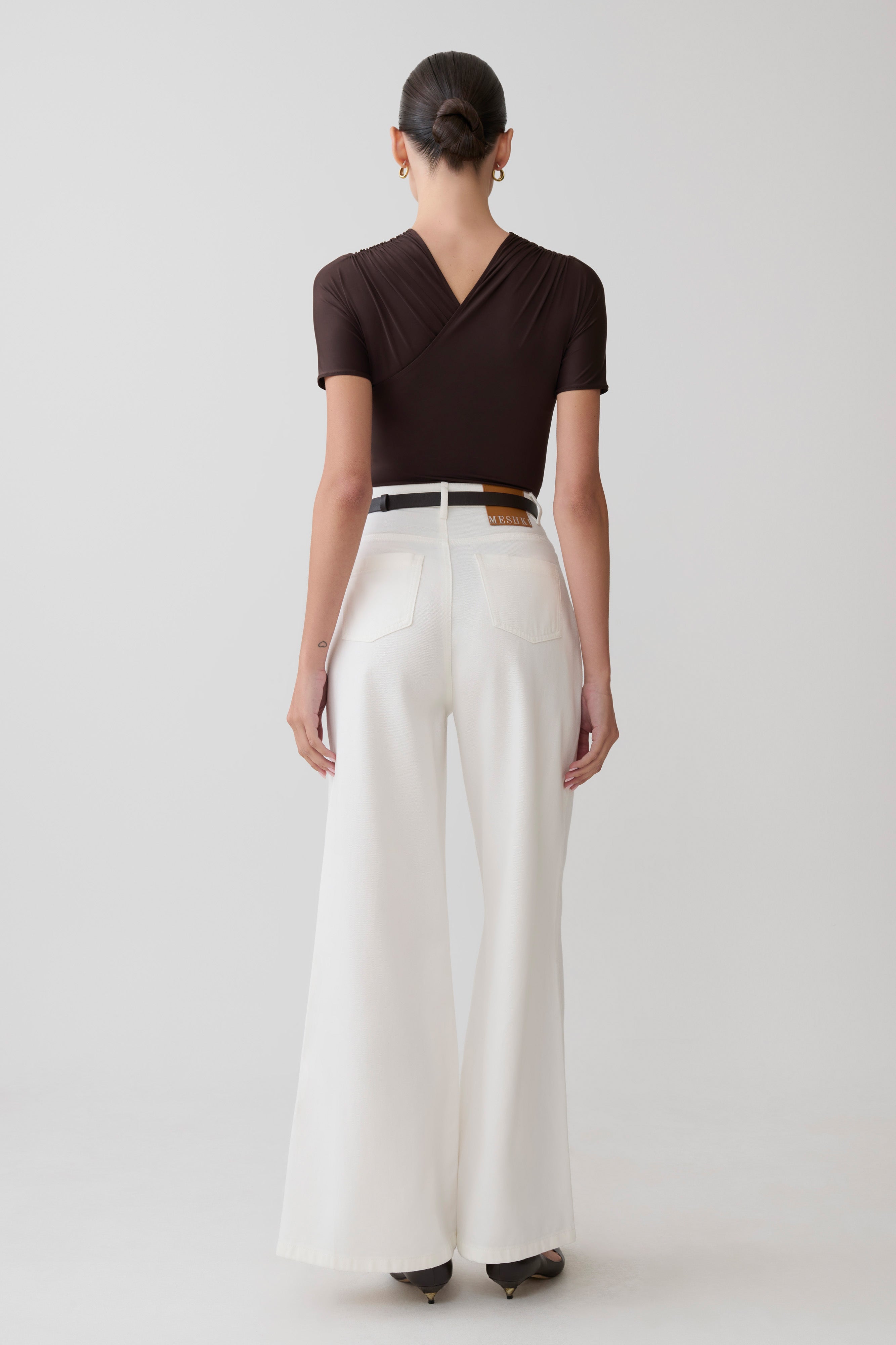 Junie Shortsleeve Cross-Over Bodysuit - Chocolate