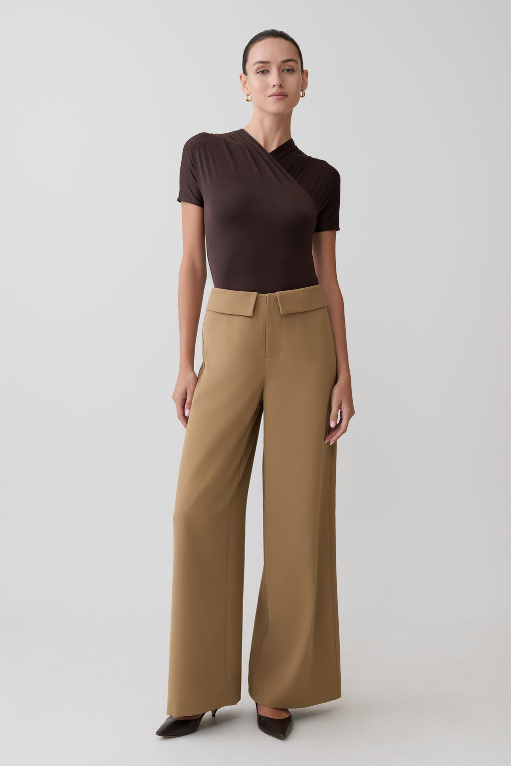 Junie Shortsleeve Cross-Over Bodysuit - Chocolate