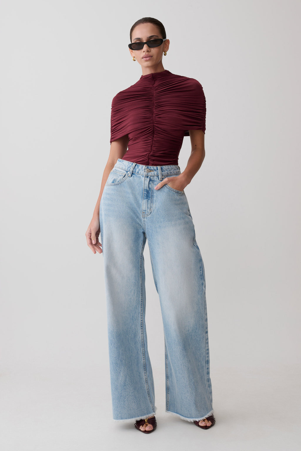 Sebastian Straight Leg Denim Jeans With Fray Hem - Washed Light Blue