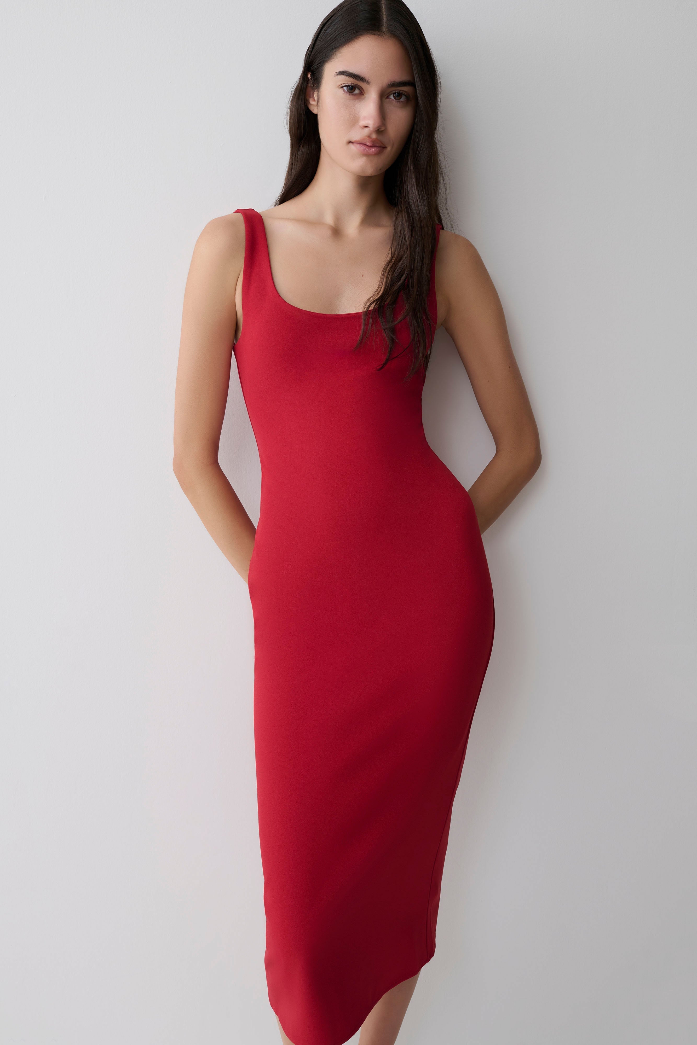 Allyra Scoop Stretch Crepe Midi Dress - Red
