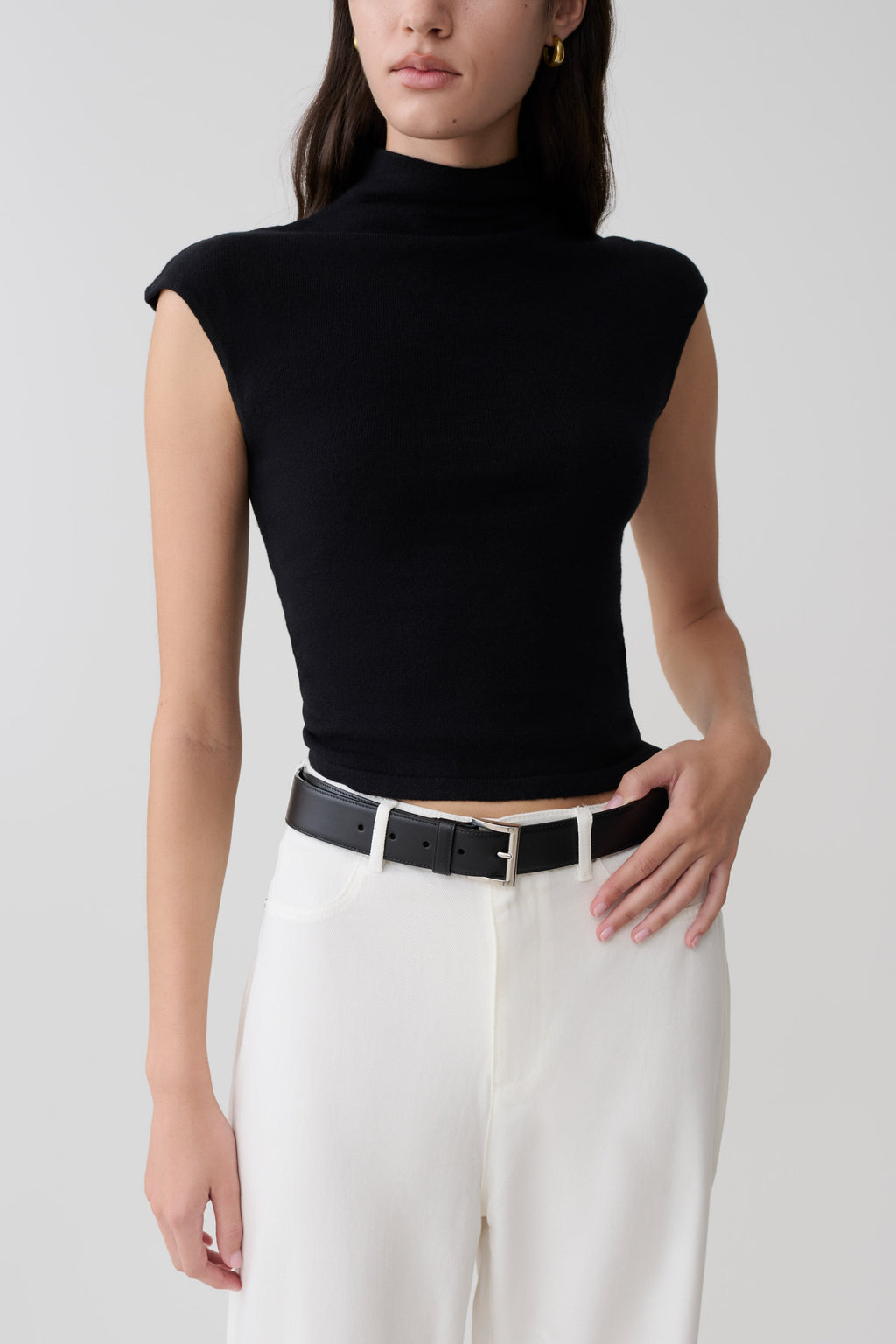 Sonny Short Sleeve Knit Top - Black