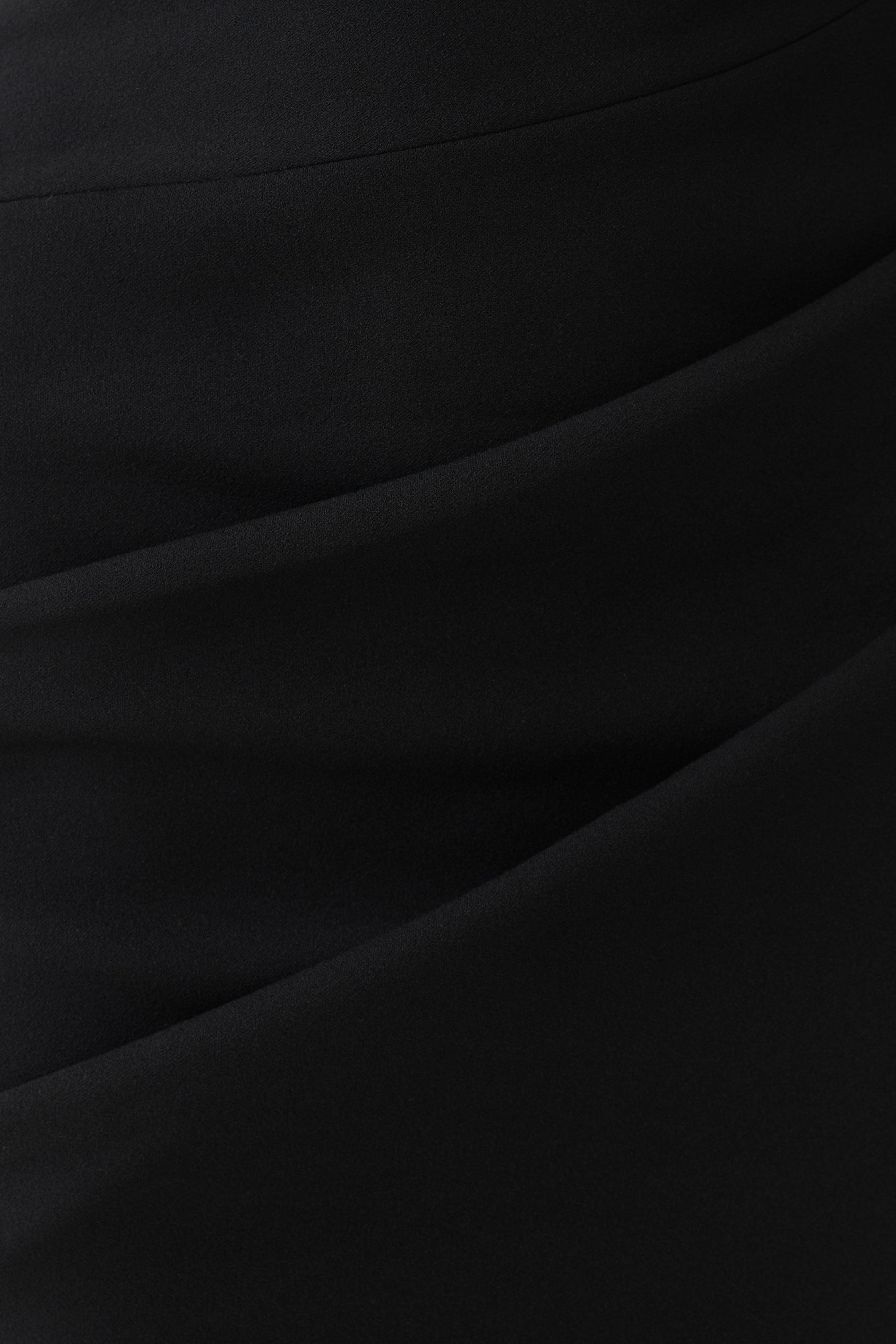 Gracie Halter Maxi Dress - Black